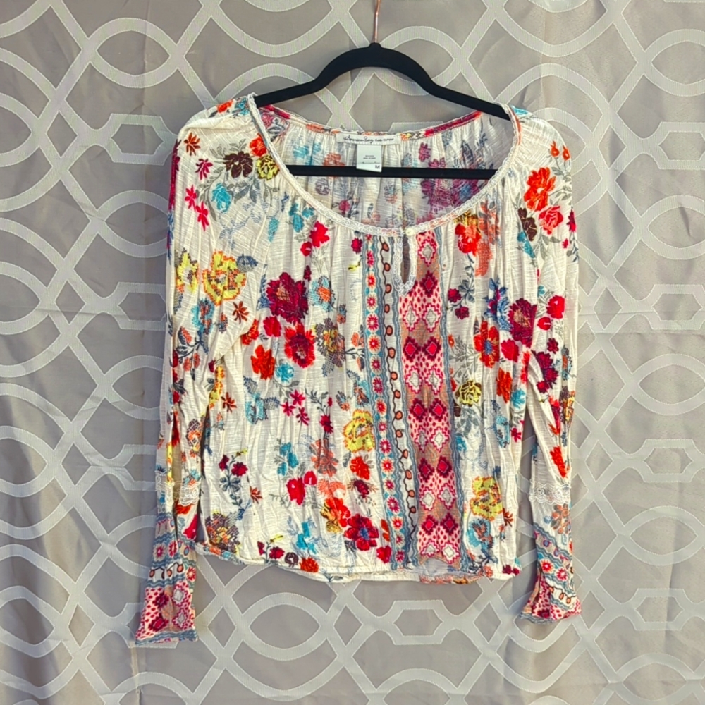American Rag long sleeve floral blouse